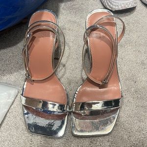 Formal dress block heel shoe